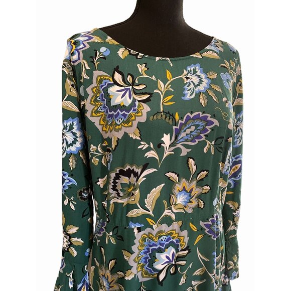 Old Navy long Sleeve fit and flare floral dress green sz 14 flowing flattering - Picture 2 of 7